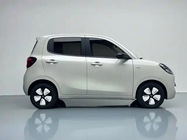 Wuling MINIEV — миниатюра 14
