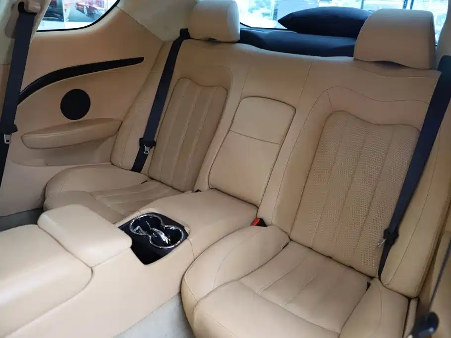 Maserati GranTurismo — миниатюра 7