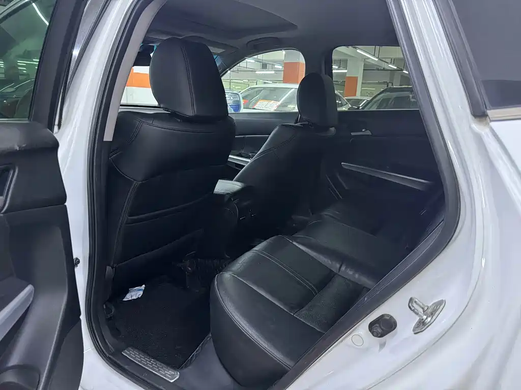 Honda Crosstour 2.4L Luxury Edition, фото 7