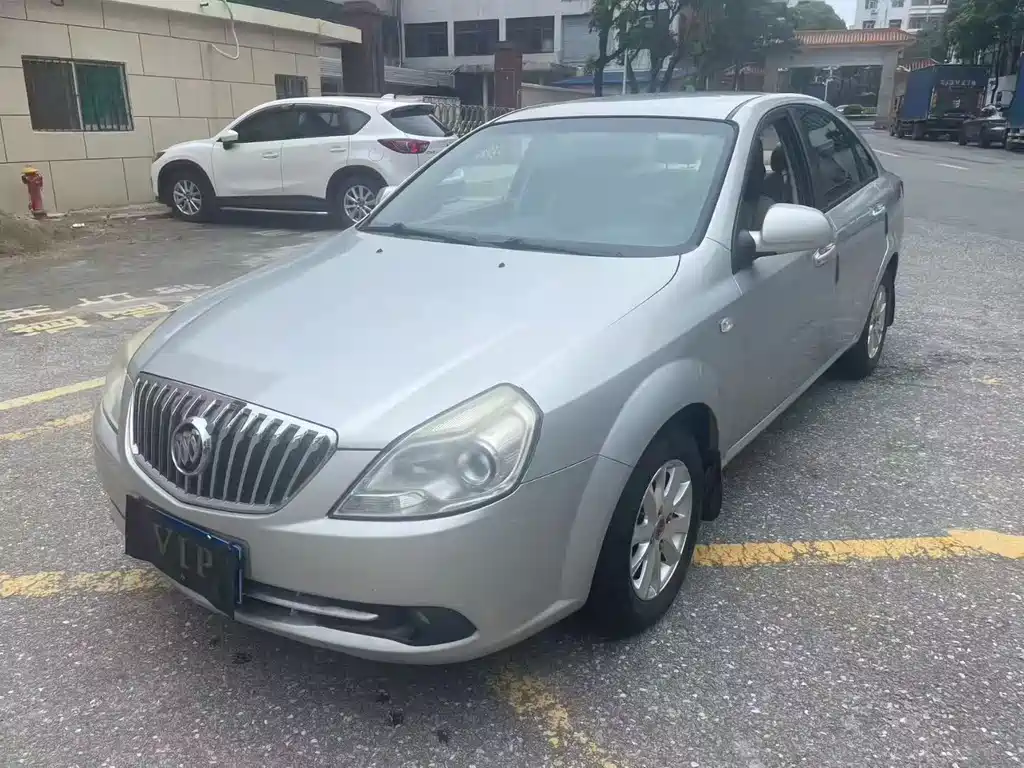 Buick Excelle 2013