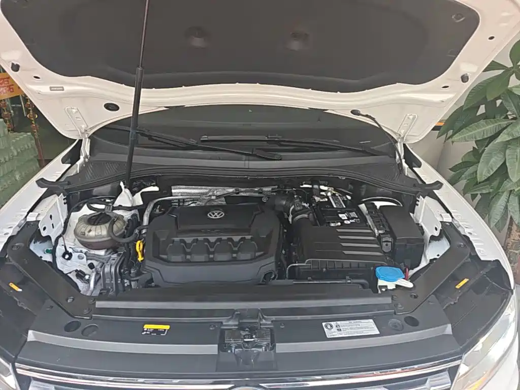 Volkswagen Tiguan L — миниатюра 20