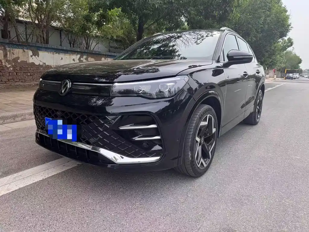Volkswagen Tiguan L 2025