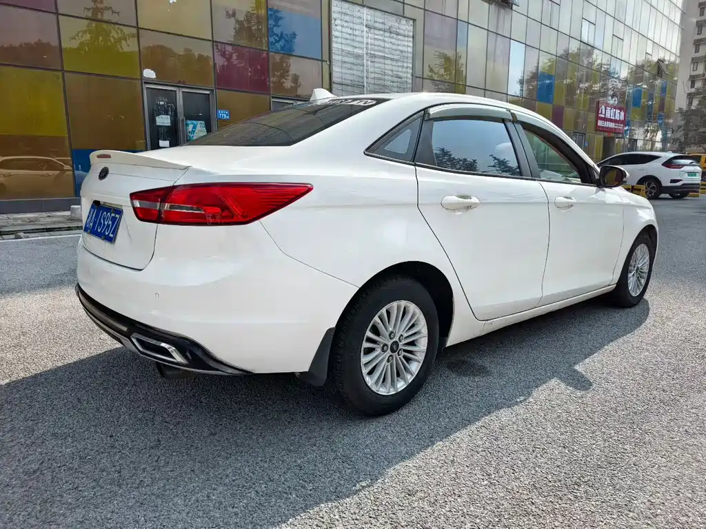 Ford Escort — миниатюра 9