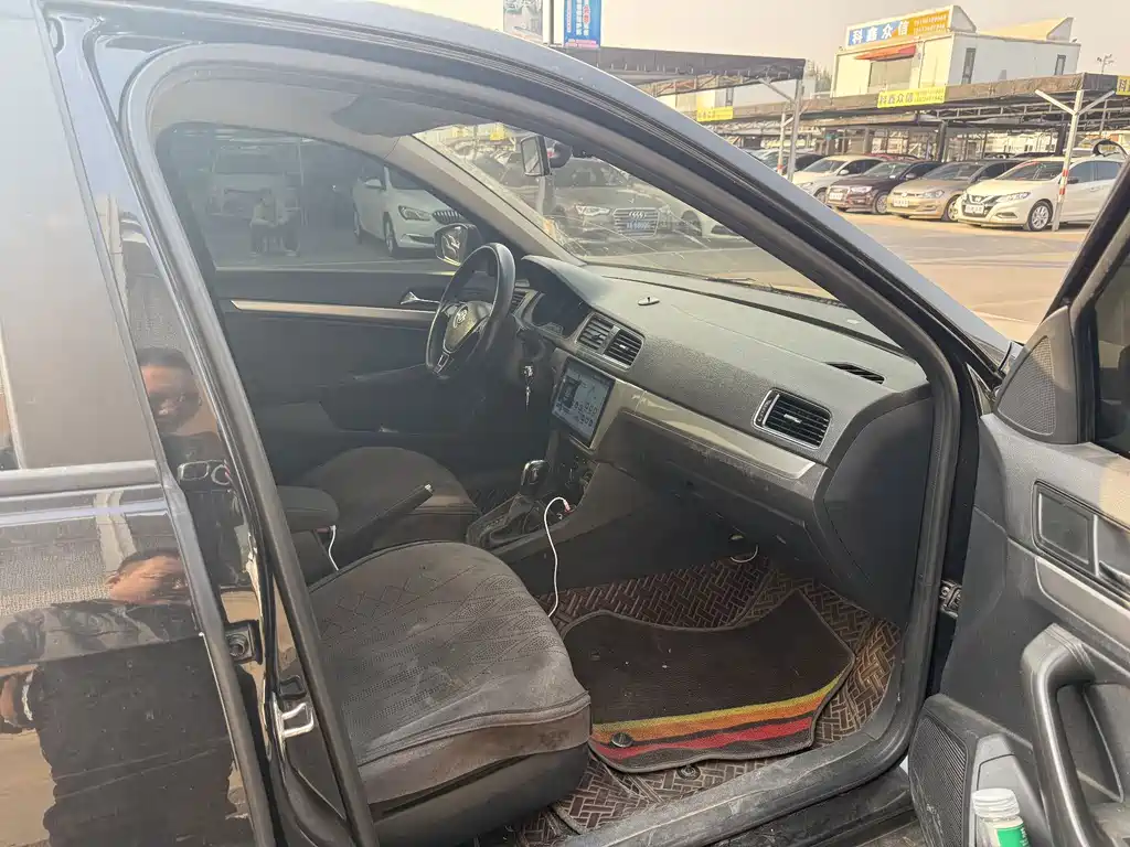 Volkswagen Lavida — миниатюра 10