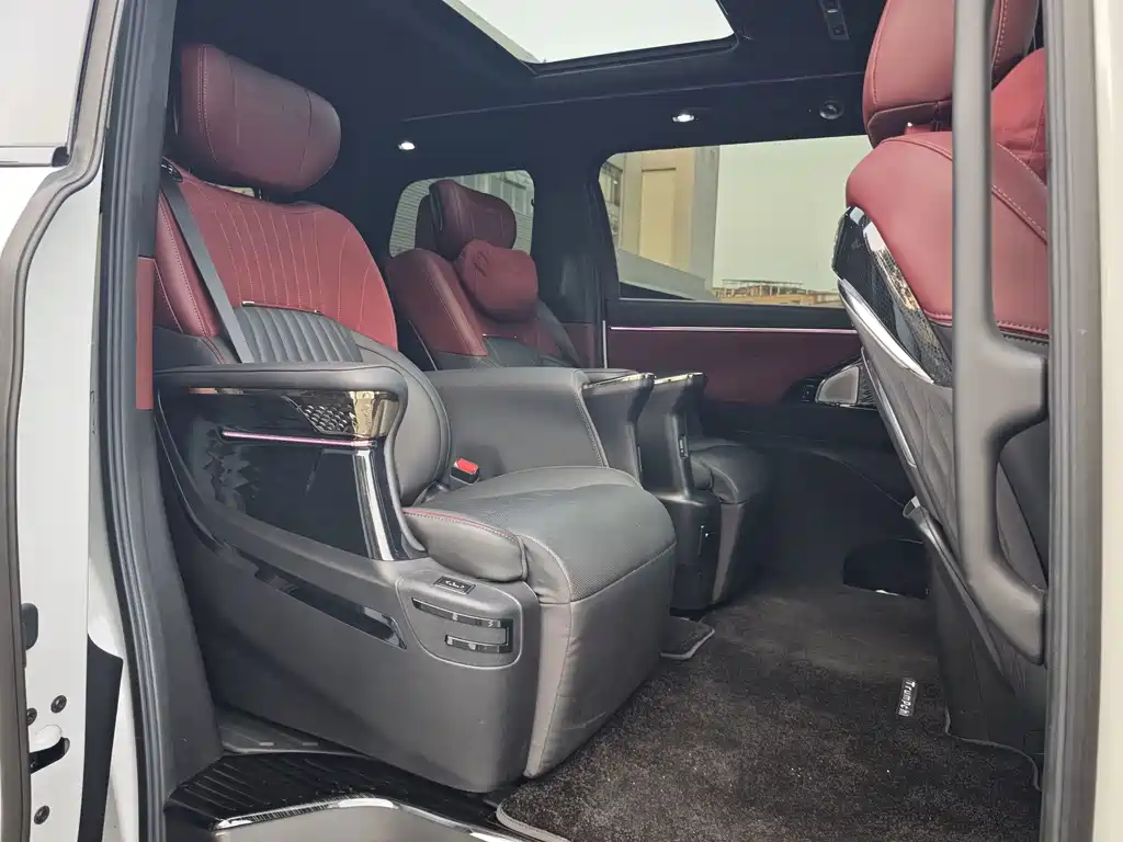 GAC Motor Trumpchi M8 — миниатюра 18