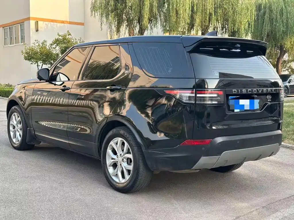 Land Rover Discovery — миниатюра 8