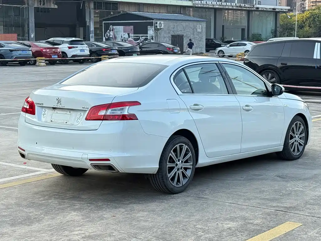 Peugeot 408 — миниатюра 7