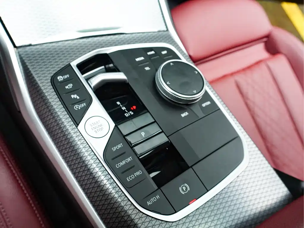 BMW 3 Series — миниатюра 12