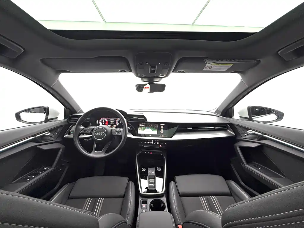 Audi A3 2023 Sportback 35 TFSI Fashion Sport