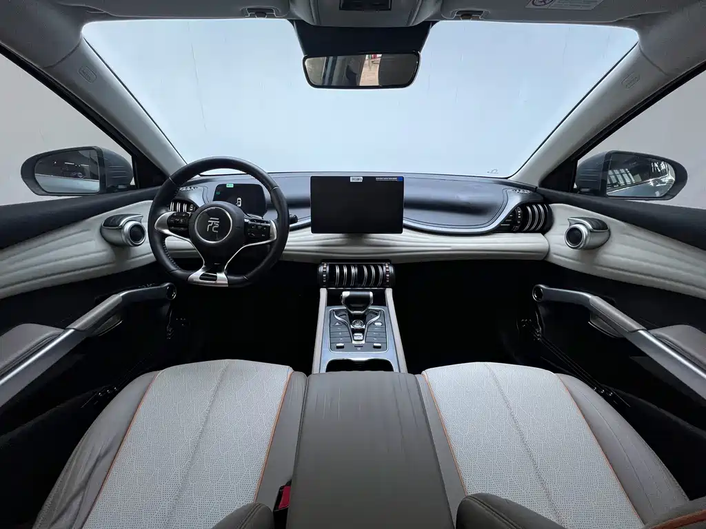 BYD Yuan Plus — миниатюра 6