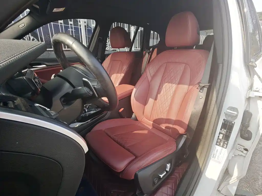 BMW X3 — миниатюра 8