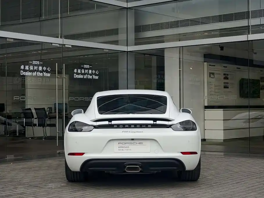 Porsche 718 2022 Cayman 2.0T