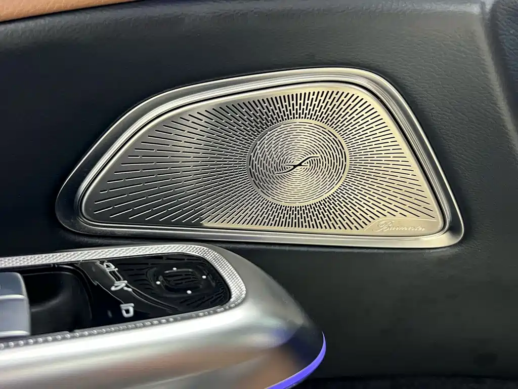 Mercedes-Benz E-Class — миниатюра 19