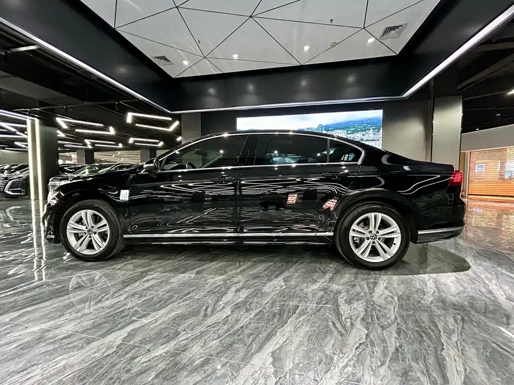 Volkswagen Magotan 2025 280TSI DSG Comfort