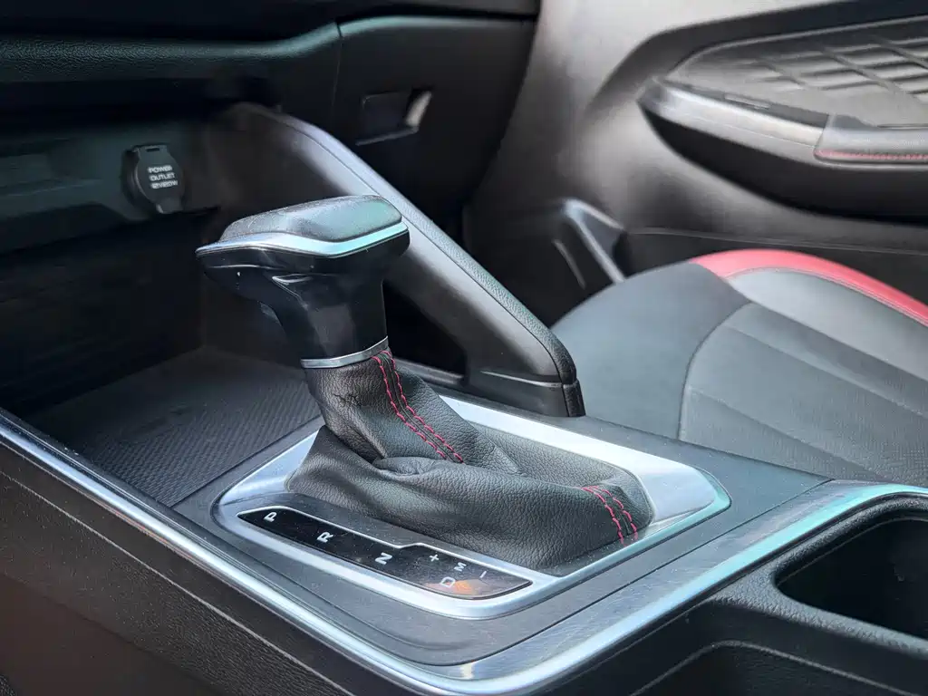 Geely Vision X3 — миниатюра 11
