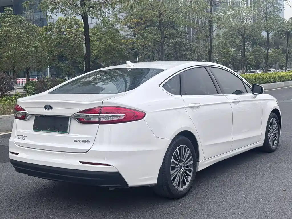 FORD MONDEO NEW ENERGY