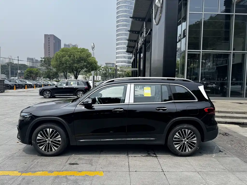 Mercedes-Benz EQB 2025 EQB 260