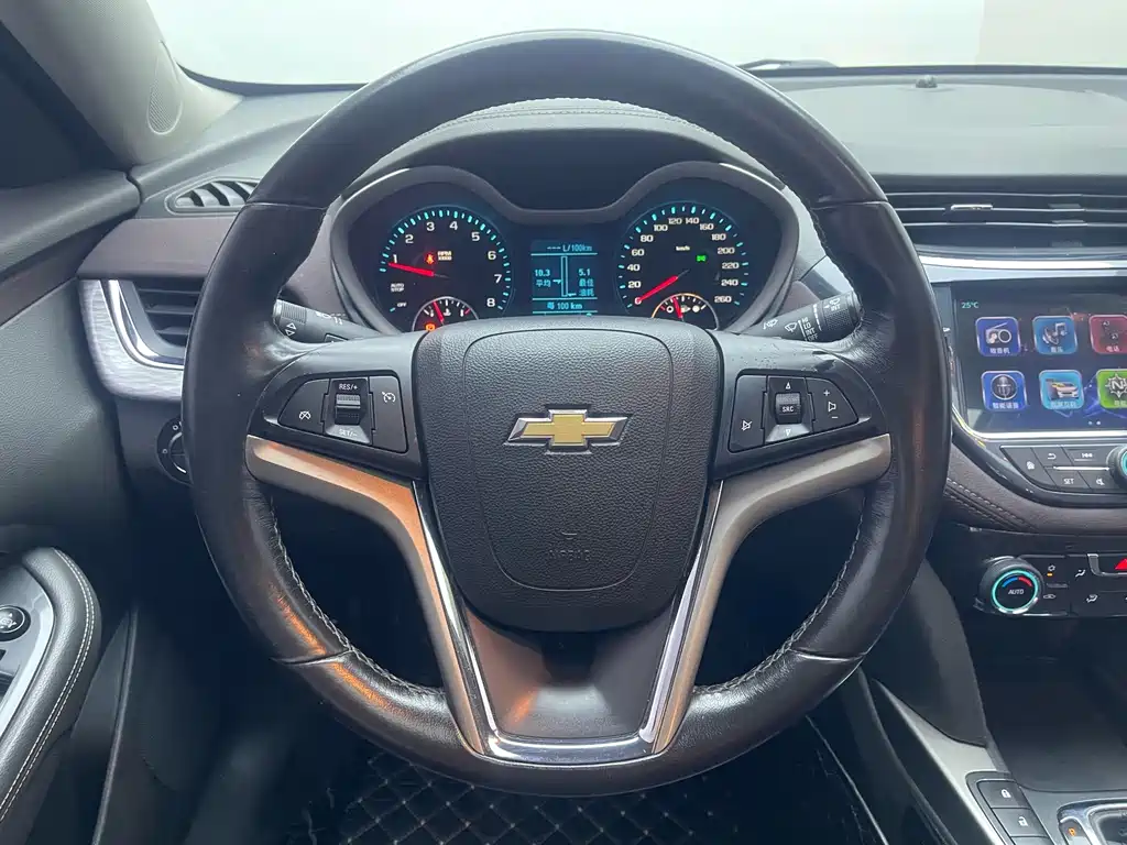 Chevrolet Malibu — миниатюра 18