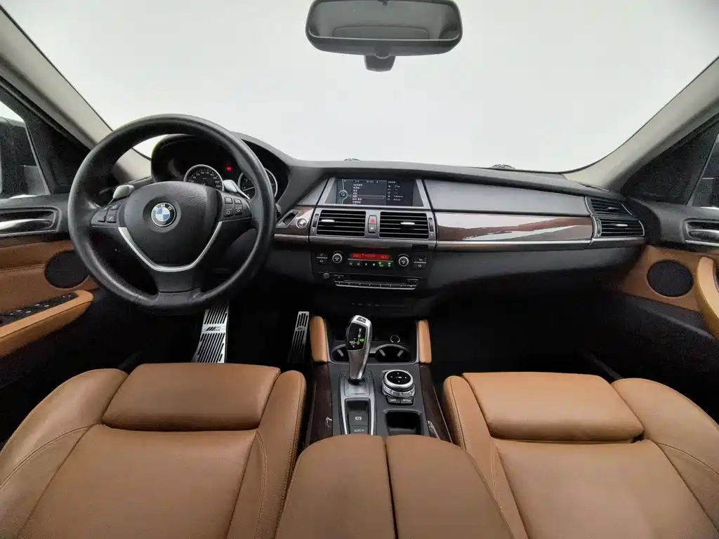 BMW X6 — миниатюра 5