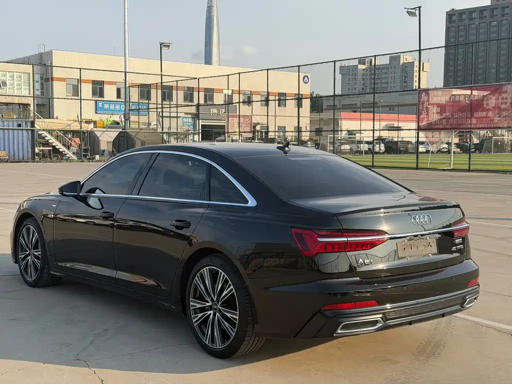 Audi A6L — миниатюра 4