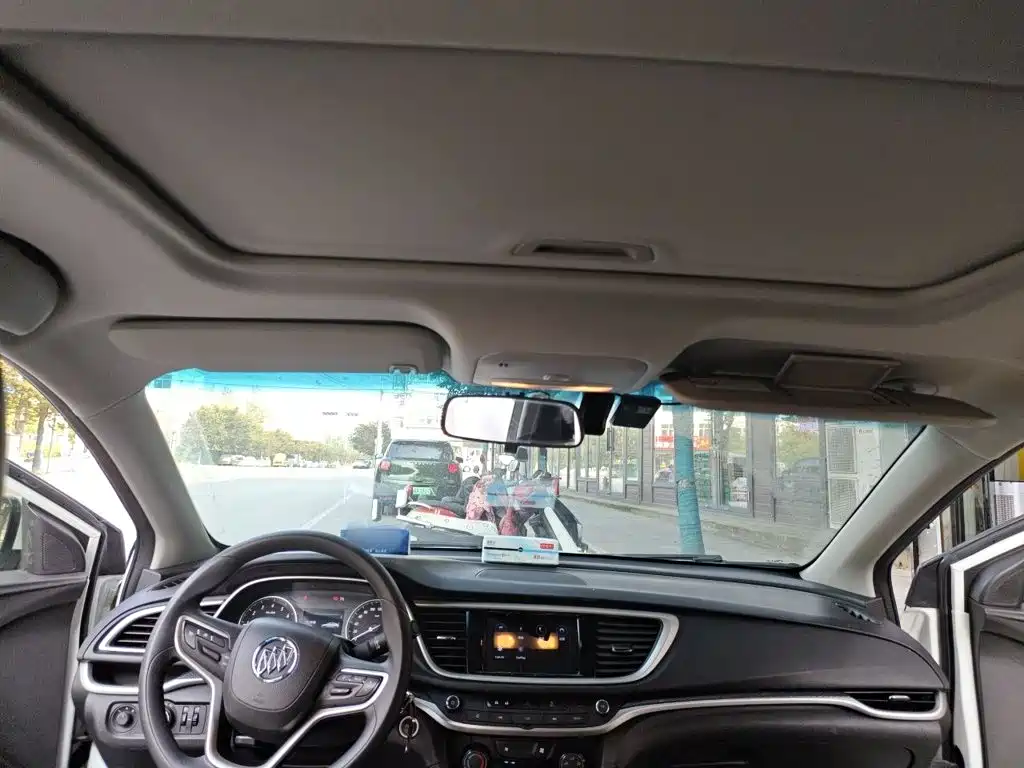 Buick Excelle — миниатюра 14