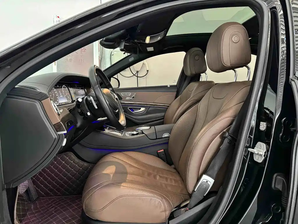 Mercedes-Benz S-Class — миниатюра 7