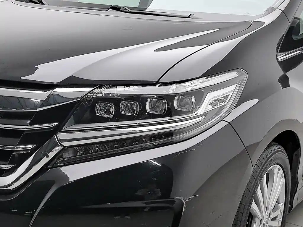 Honda Elysion — миниатюра 7