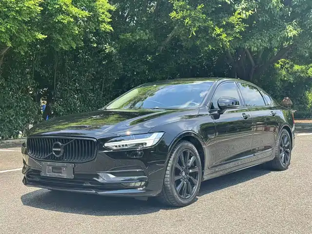 VOLVO S90 2020