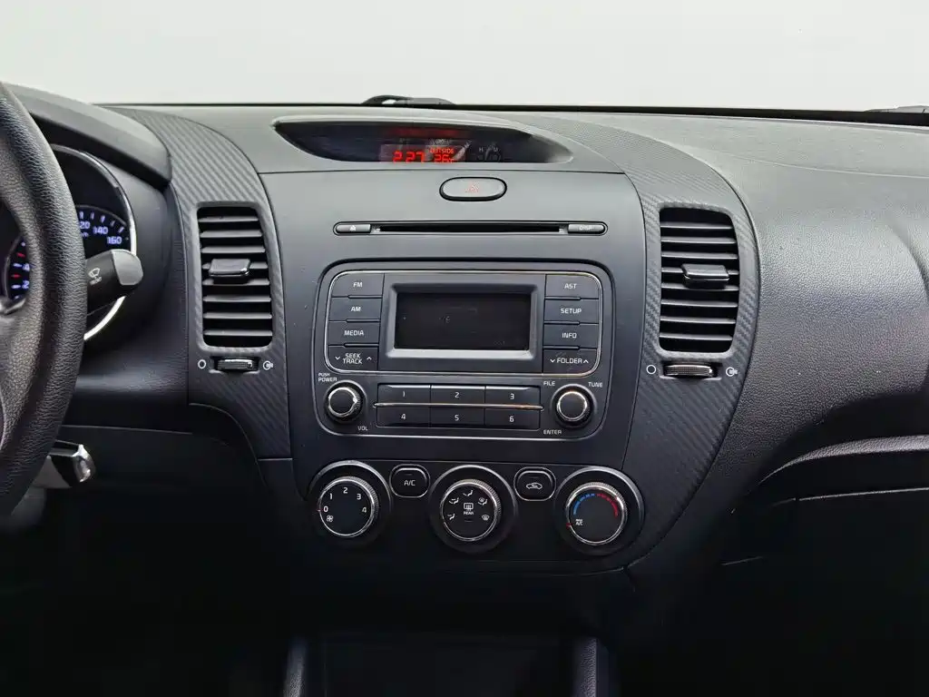 Kia K3 — миниатюра 12