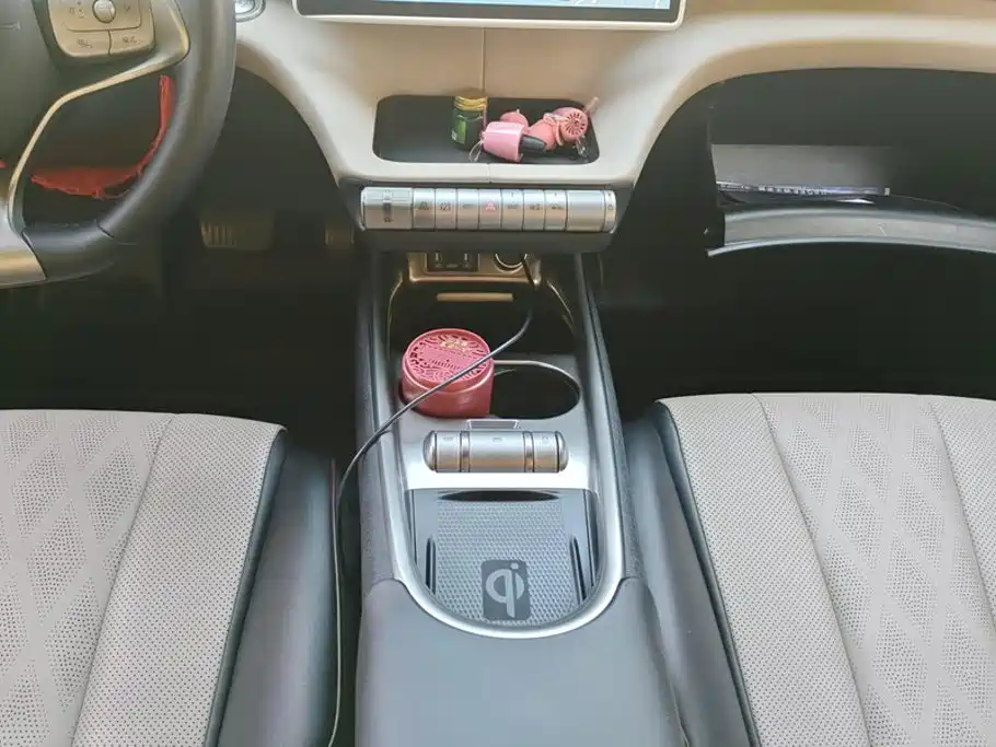 BYD Dolphin — миниатюра 16