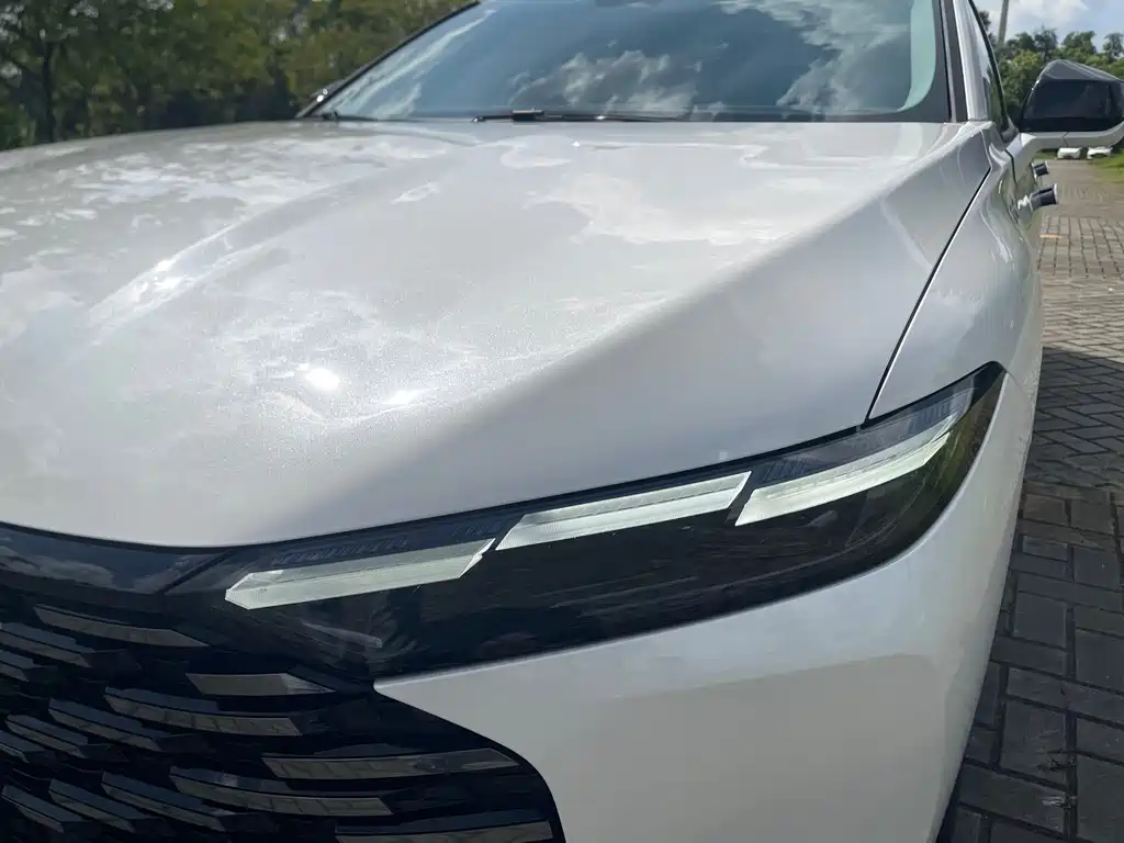 Заказать Ford Mondeo 2026 года за 3 915 661 ₽  из Китая
