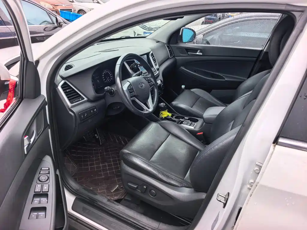 Hyundai Tucson — миниатюра 7