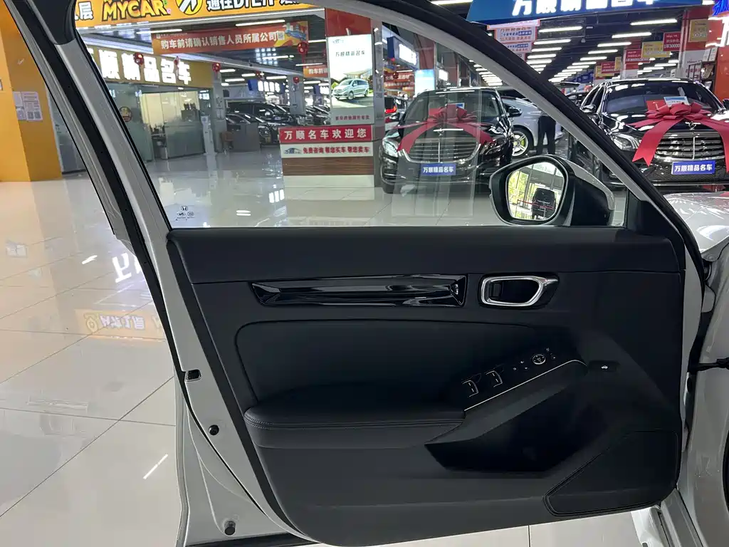 Honda Civic 2023 240TURBO CVT C