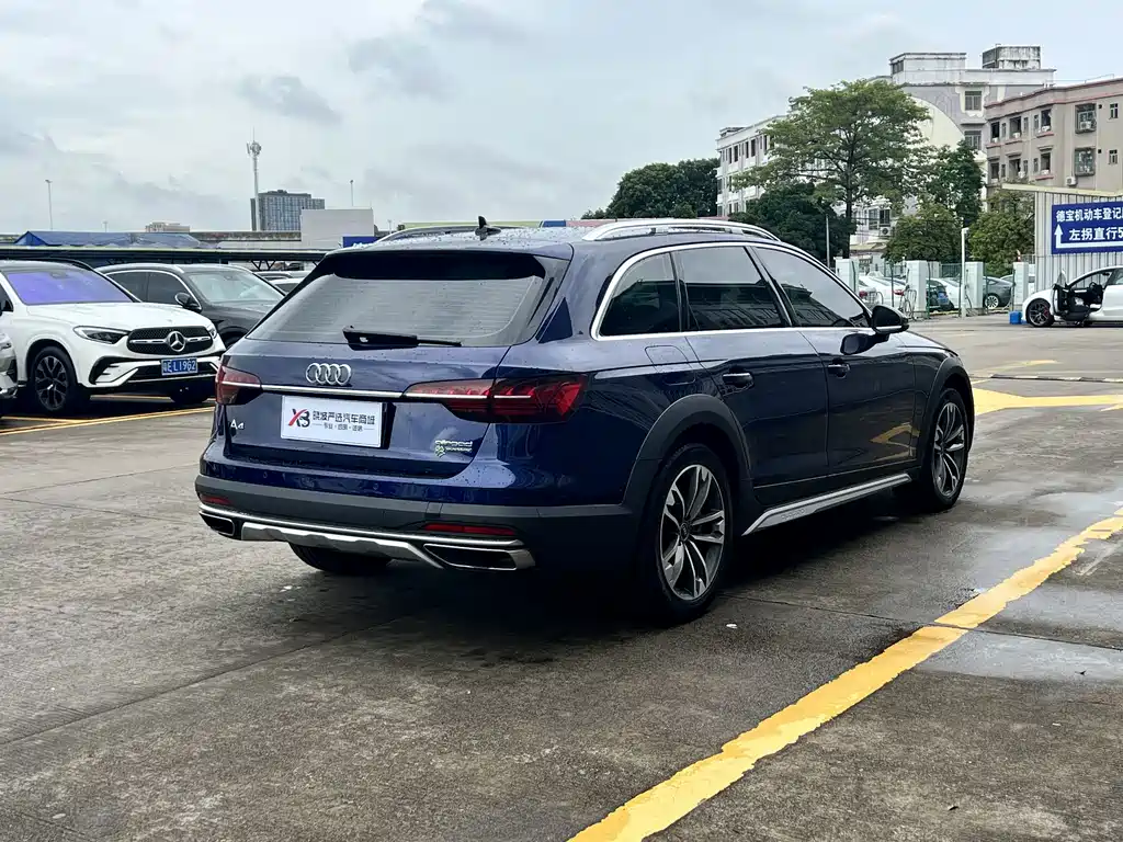 Audi A4 (Import) — миниатюра 7