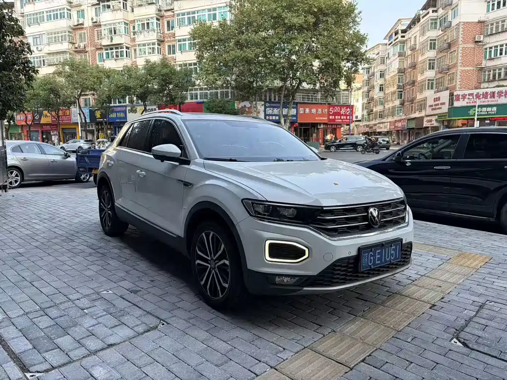 Volkswagen T-Roc — миниатюра 3