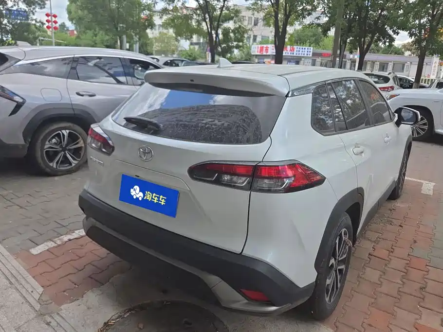 Toyota Frontlander — миниатюра 3