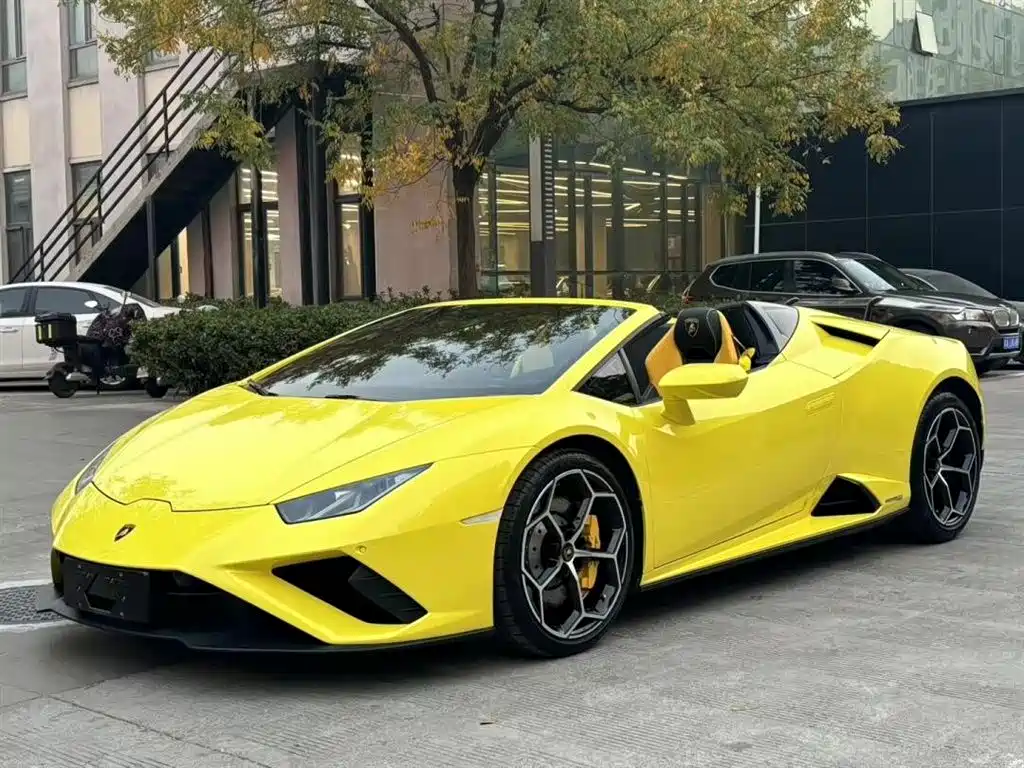 Lamborghini Huracán 2021