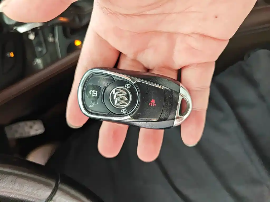 Buick Envision Plus — миниатюра 12