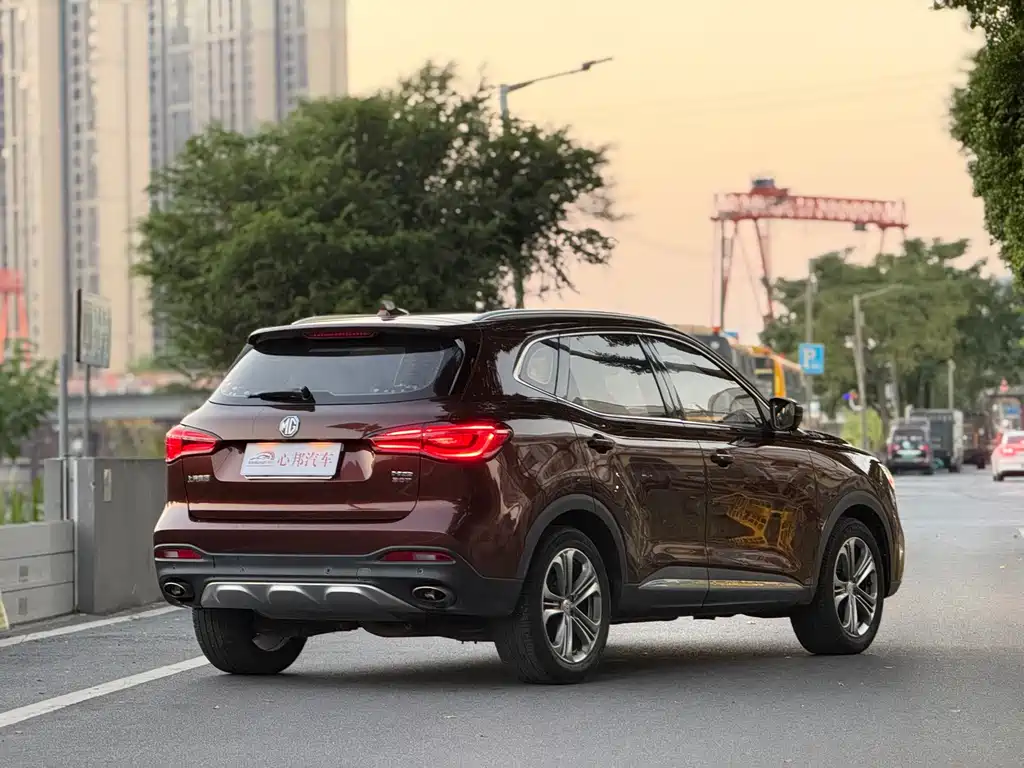 MG HS — миниатюра 18
