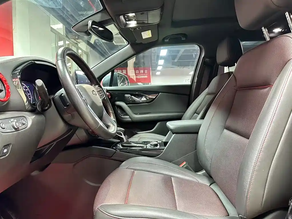 Chevrolet Blazer 2022 650T RS Twin-Clutch 7 мест