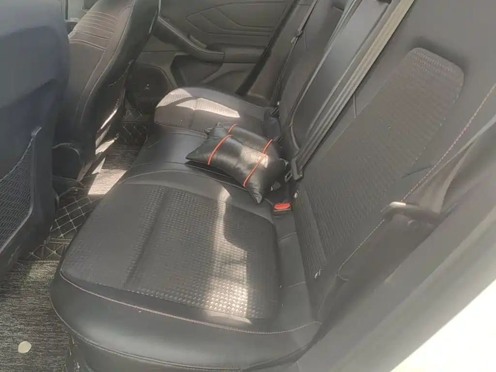 Ford Focus — миниатюра 17