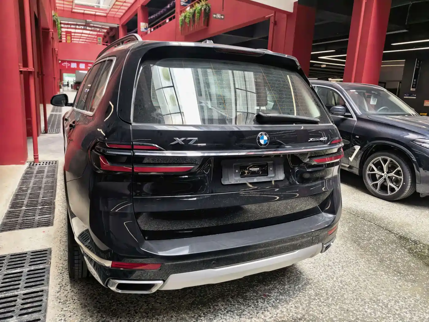 BMW X7