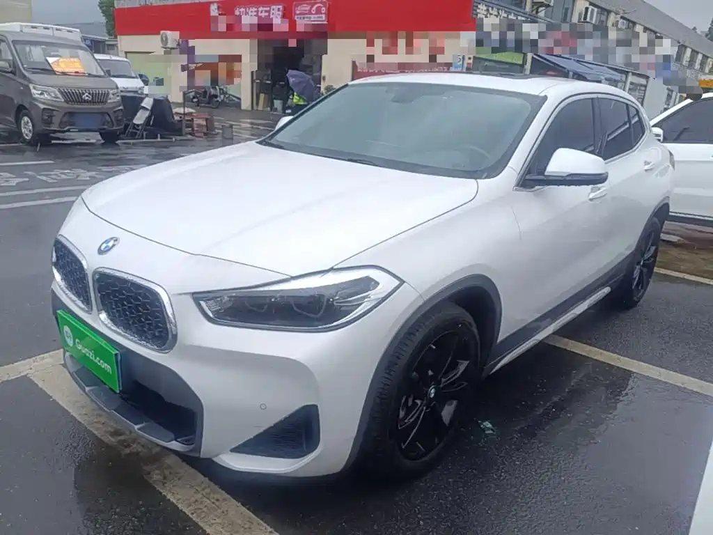 BMW X2 2023 sDrive25i M