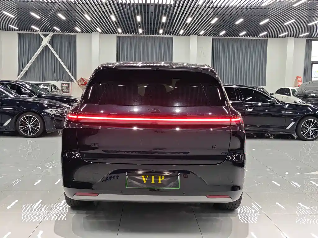 Li Auto L6 2024 Pro