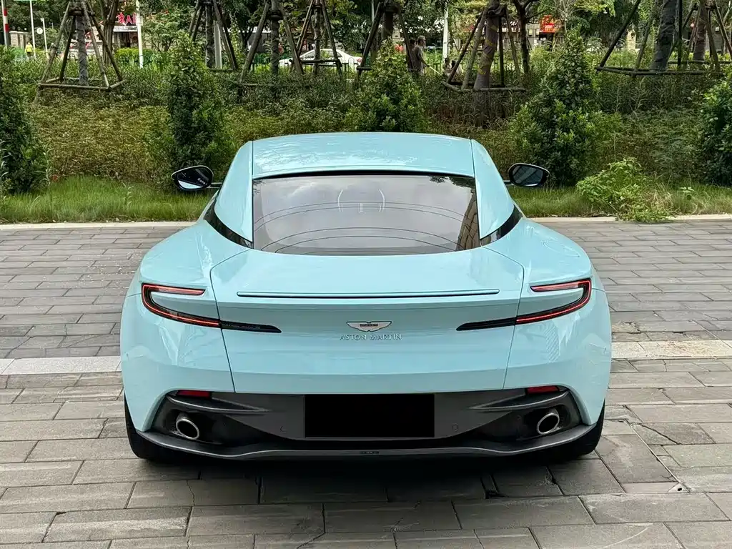 Aston Martin DB11 2016 5.2T