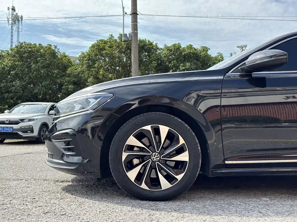 Volkswagen Passat — миниатюра 7