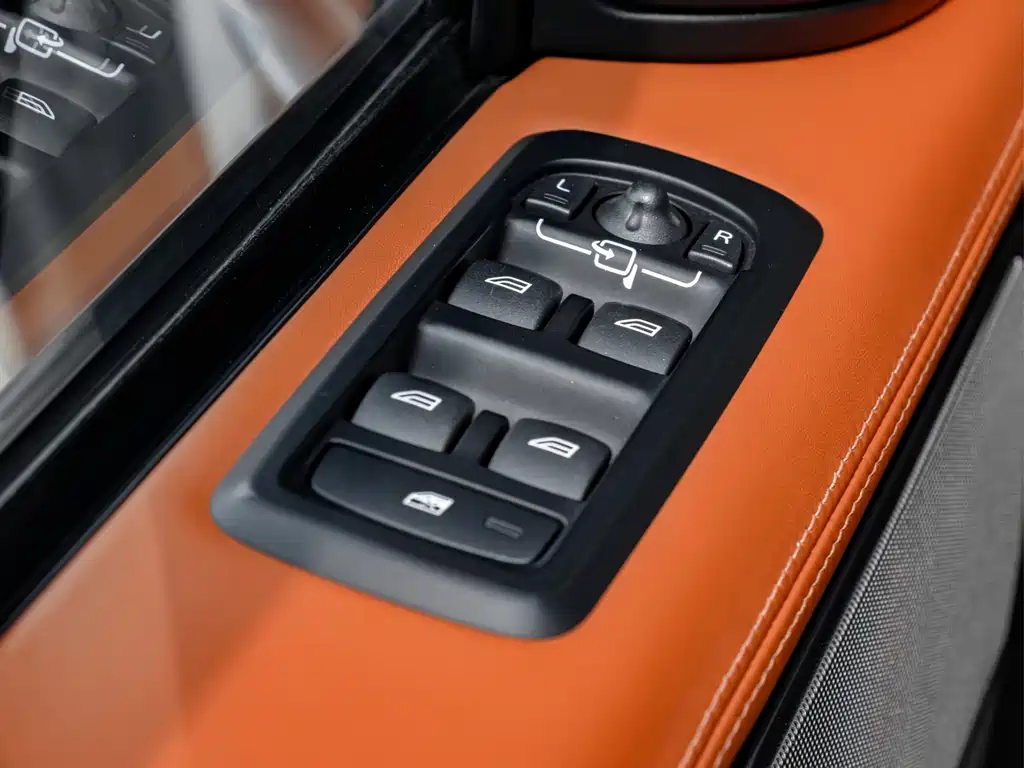 Land Rover Sport — миниатюра 8