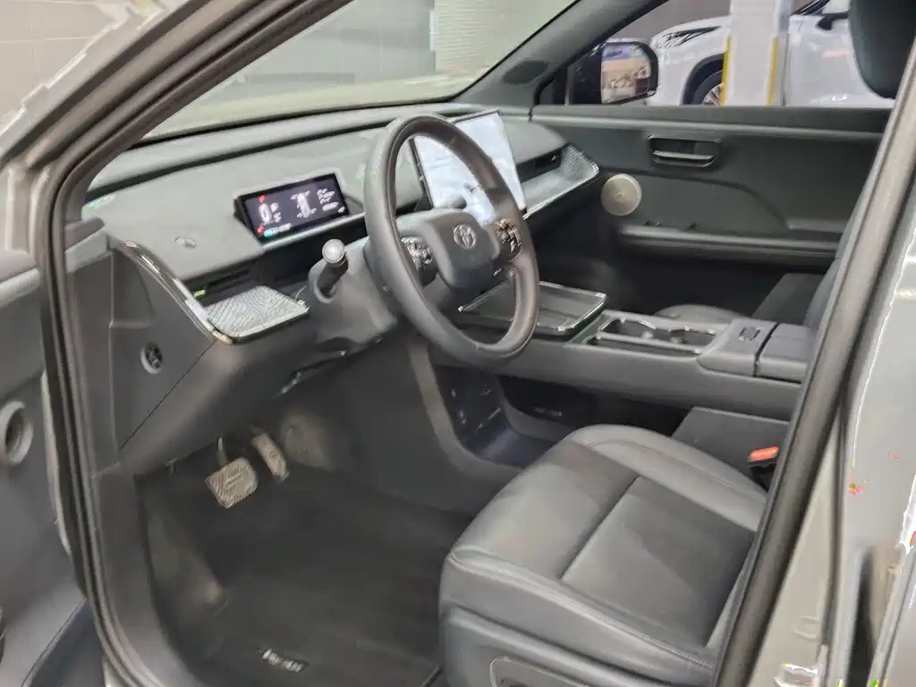 TOYOTA PLATINUM WISDOM 3X