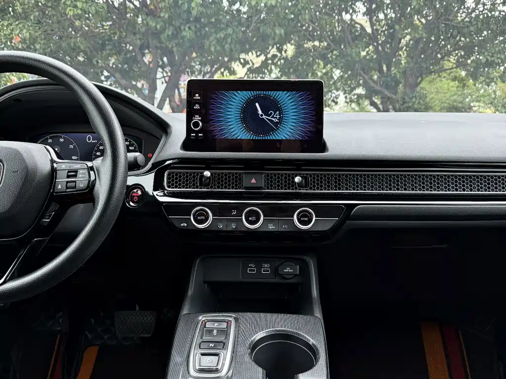 Honda Civic — миниатюра 18