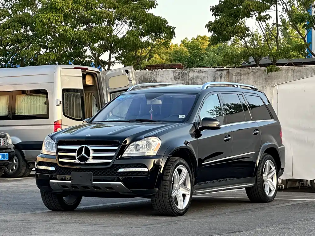 Mercedes-Benz GL-Class 2011